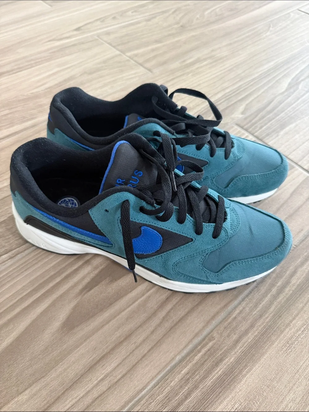 Nike Air Icarus